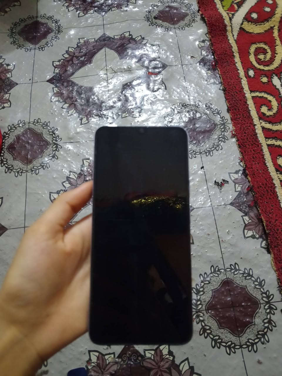 تكنو سبارك 2024 • ذاكرة 64 • شاشة أصلية