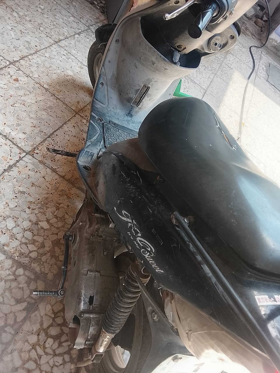 سلام عليكم دراجه ماكس منغولي للبيع  بغداد الزعفرانية ىسعر250وبيها مجال نقصها باتري ولايته امامي  اي ستفسار رقمي بي وتساب ***********
