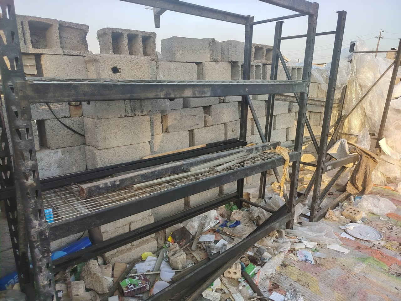 سلام عليكم شباب ذن رفوف نضاف وقويات كلش الشراي بي خير ويدلل
بي وتساب ***********
