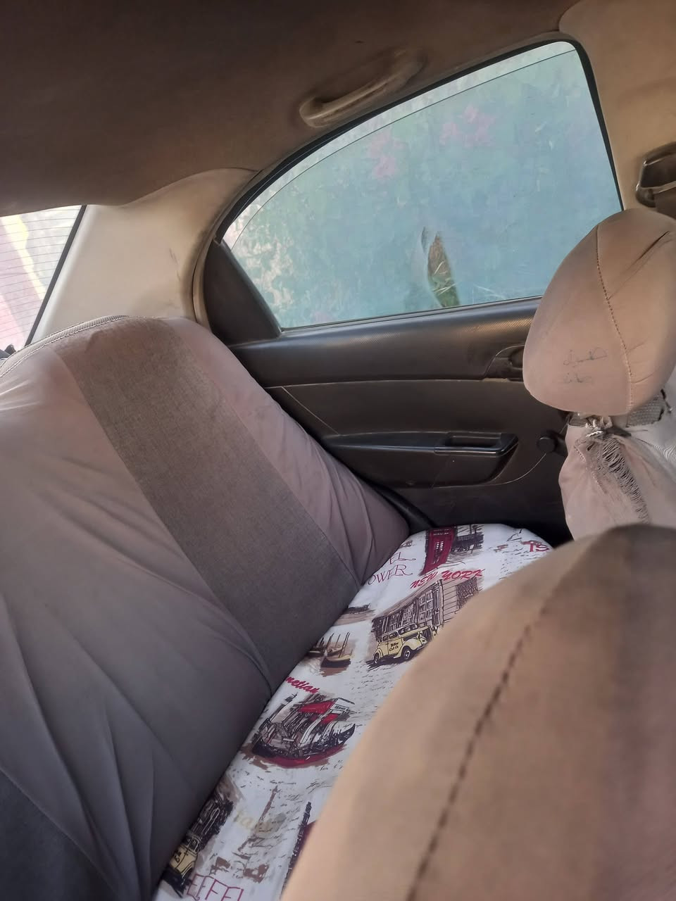 افيو للبيع مطلوبه ٧٠٠هيئه رقم نجف مكانه بابل السعر٢٢وبيه مجال ***********
