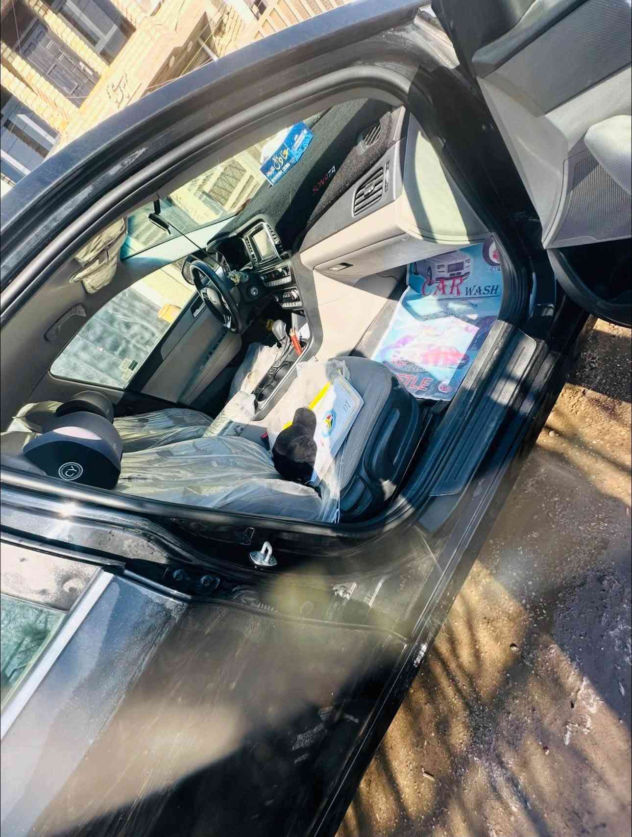 السلام عليكم سوناتا 18 وارد امريكي حادثها خفيف كلش موضح بصور مكينه كير صدر خير من الله سياره جديده ما متعوبه  رقم جديد نكليزي سنويه وهزه قبل شهر سويتهن سياره جاهزه واحلى من السعر 115وبيها مجال بغداد جكوك الكاظميه ***********

نص مكتوب في الصور:
- BidHistory.org