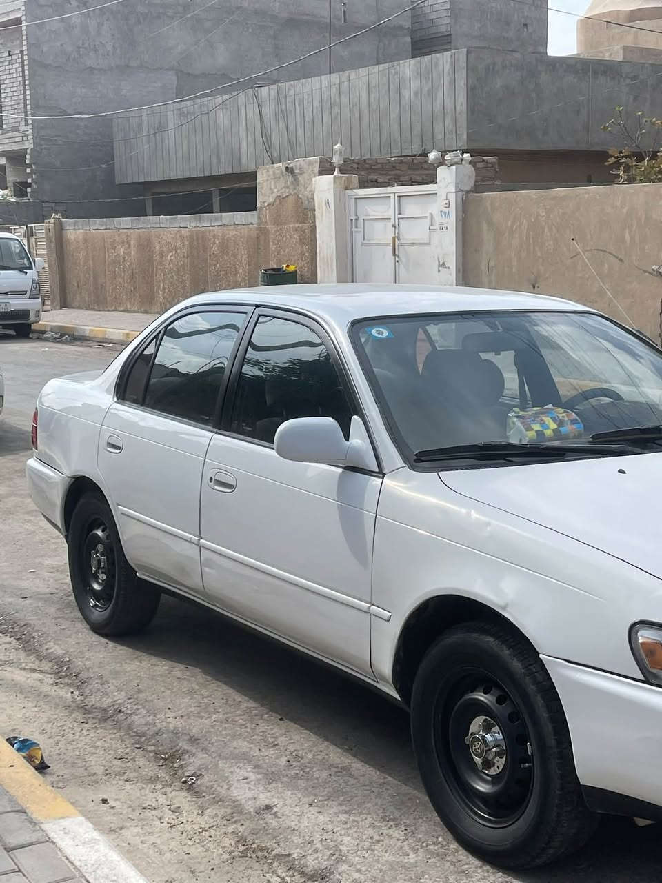 كورولا خليجية
97 بلاد يسرة  دبل ايرباك سيارة كفالة وجديدة حيل  بيها قطعتين صبغ 

سعرها 65 وبيها مجال 

***********

ماتعجبك جوه رجلك  بس لاتكسر بيها
