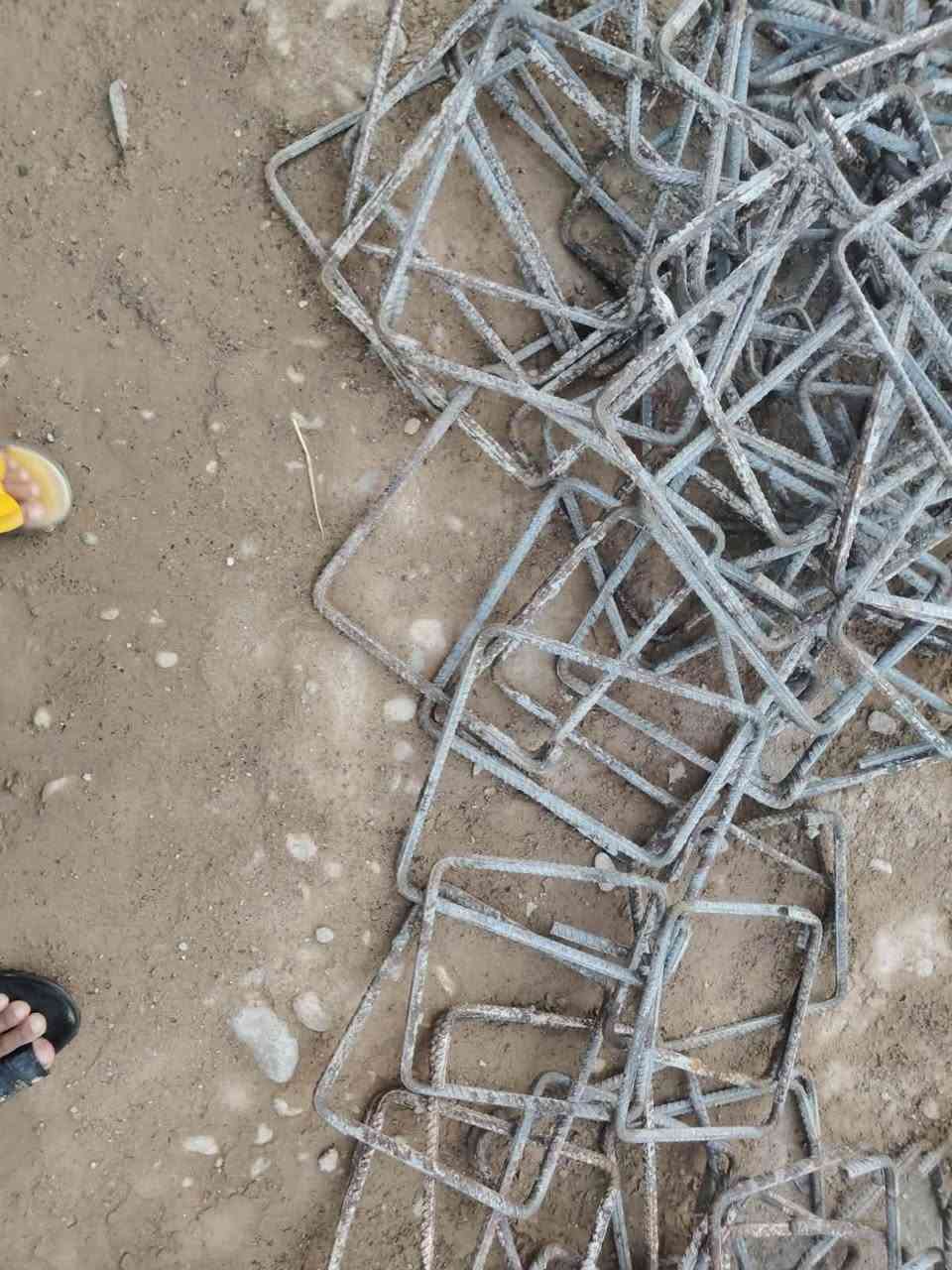 حلقات حديد للبيع متوفر جميع القياسات والاحجام واسعار مناسبه جداً الاستفسار الاتصال بالرقم ***********
