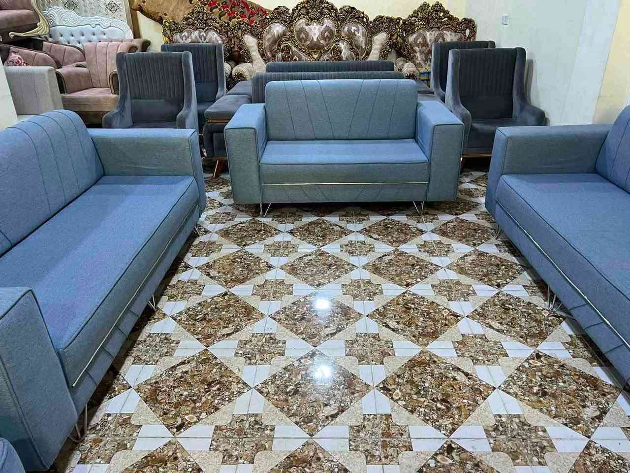ئةم تاقم قةنةفة ١٠نةفةريية
بؤفرؤشتن لؤك لؤكة بيعيبة 
ئيسفةنجي ١٠سانتيمة 
ژم***********
شوين كةلار سةرجادةي ئاوارةكان
