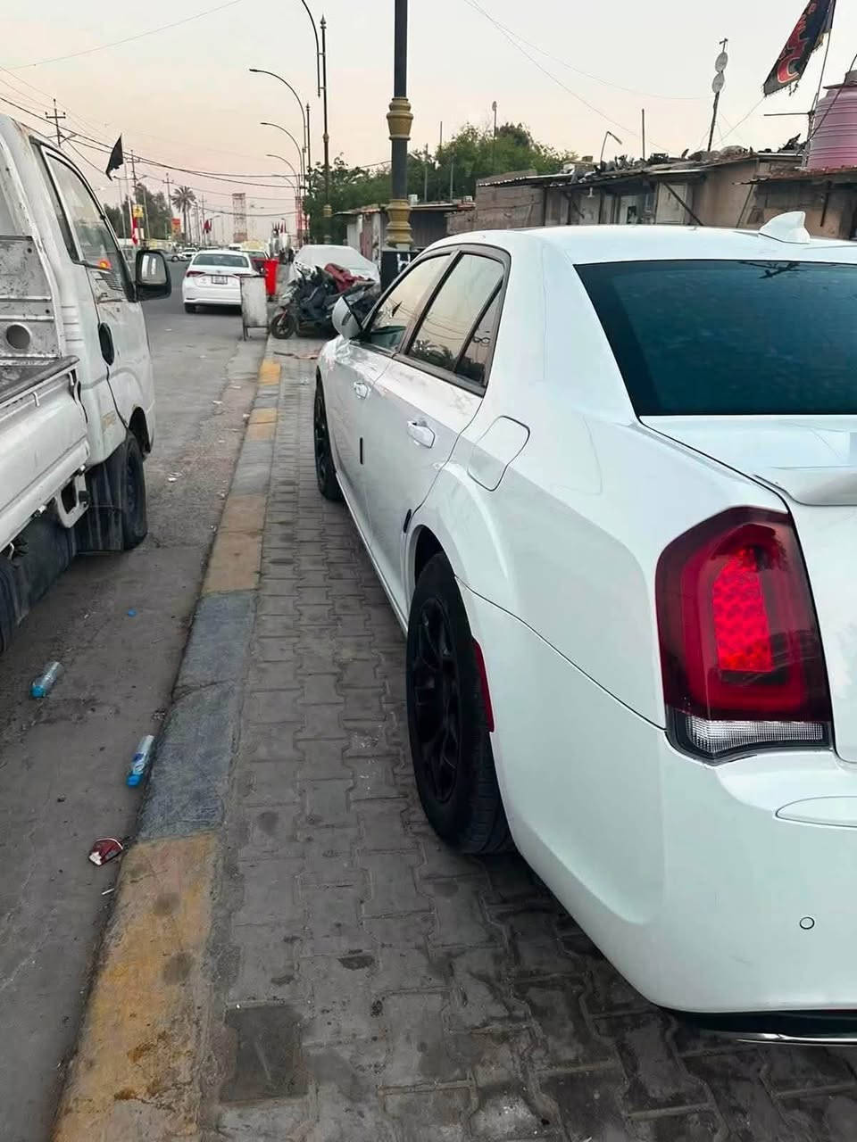 سلام عليكم اوبما للبيع موديل21معلايه22سياره كفاله عامه ماعده بارد بجاملغ فول موصفات Sماعده الفتحه سياره كامله من طول لطول ماشيه60الف حقيقي مال بيت سياره مكان سياره بصره سعر205وبيها مجال   مجال ***********سياره رقم بصره بسمي وذا مراوس بجارجر عادي اروس بس لكون بيضه 
هذاه رقم عل رصد***********
