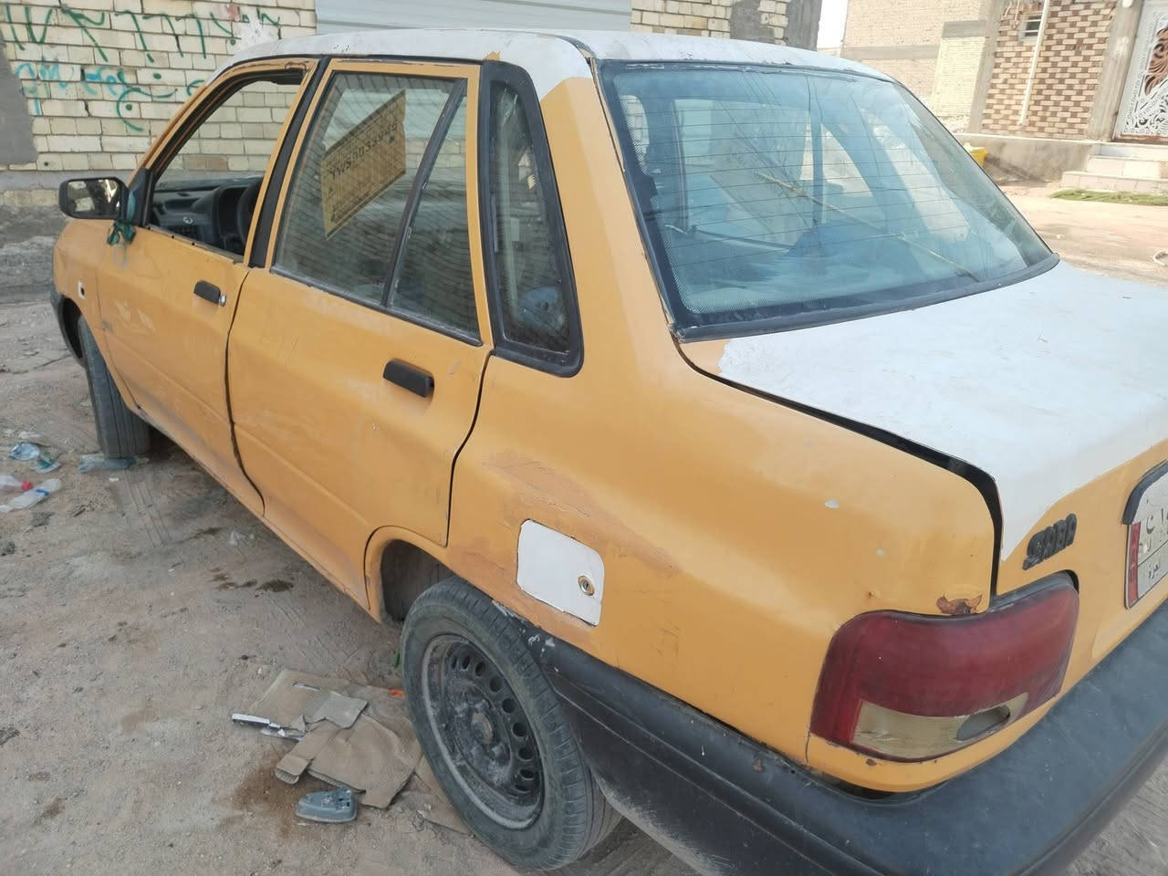 سايبه نضيفه
رقم بغداد الماني 
مكينه كير حداديه كهربائيات تخم تاير سياره جاهزه 
شغل وطلع وين متريد سعره 8 مكان نجف
***********
