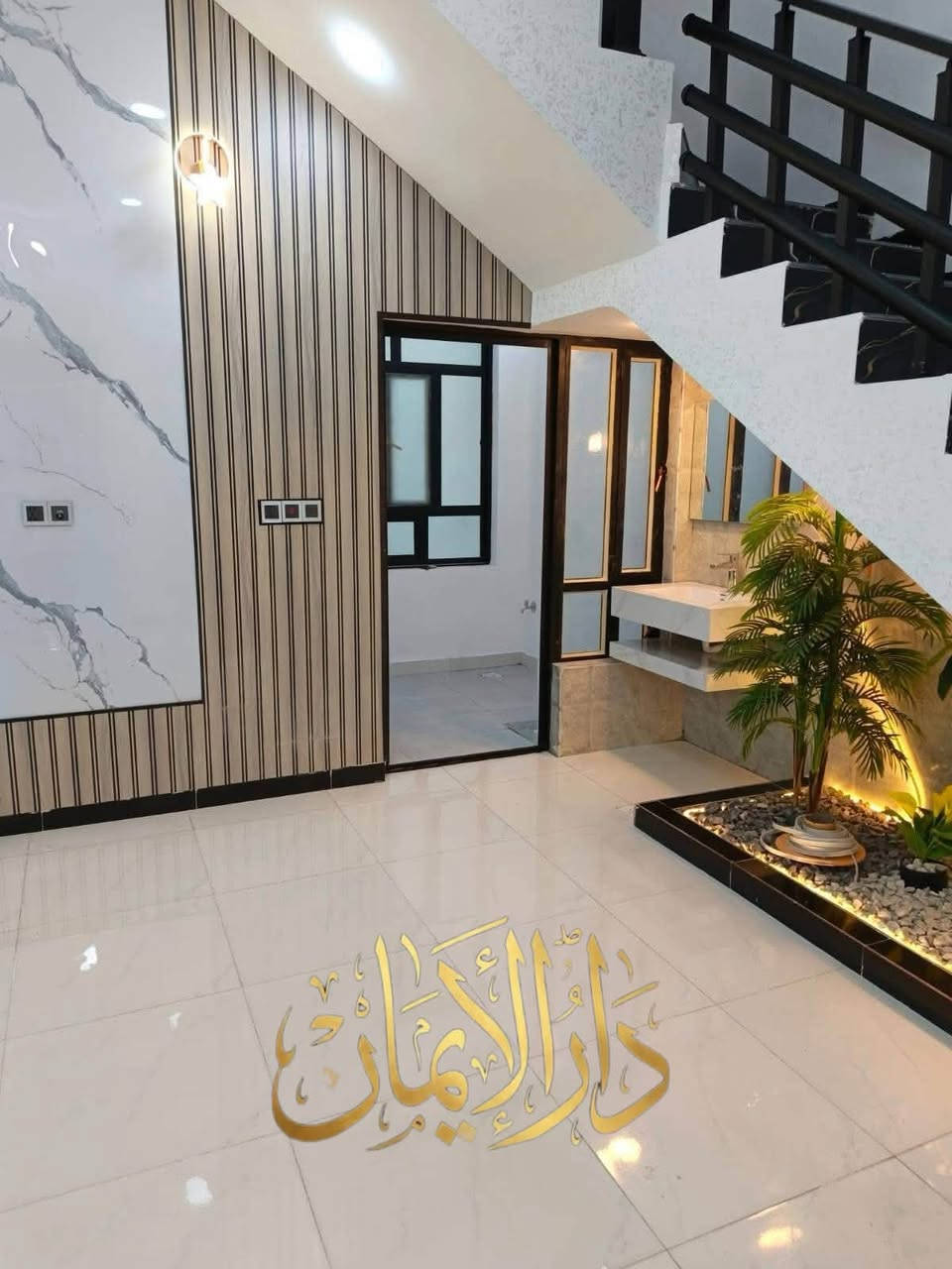🏠🏠🏠🏠

بسم الله الرحمن الرحيم 
العنوان الانبارفلوجه 
فرصه ذهبيه وبسعر مناسب للبيع مشتمل طابقين بناء حديث بناء ٢٠٢٦ زيرو غير مسكون بناء طابوق درجه اولى المشتمل في حي الأمين مربع ال 17 المشتمل فول سيراميك وبناء درجه اولى بناء مفصول أضلاع وسقف يتكون من كراج وصحيات خارجيه واستقبال ومطبخ وصاله ومناور عدد ٢ وحمام وغرف نوم عدد٣ وبيتونه مأسس مجاري خطين ومؤسس ماء ٤ خطوط نضام بوستر صاعد نازل تاني ماء كبير ٢٠٠٠ لتر مؤسس نضام كامرات سبالت دفن 
🌴1️⃣التسلسل📠/166
🌴2️⃣مساحه🏚️/125m
🌴3️⃣الواجهه🏫/6.25m
🌴4️⃣النزال⛺/20m
🌴5️⃣الشارع🛣️/10m وبوجه شارع 
🌴6️⃣المرقم/17666
🌴7️⃣اقرب نقطه داله / قرب مجمع البرديني 
🌴8️⃣خدمات🏞️/ ماء وكهرباء 
🌴9️⃣السعر/120بي مجال 
🌴🔟 
📜نوع الملك / طابو ملك صرف 

 🌴🌴🌴ادارة مكتب دار الايمان للعقار 🌴🌴🌴

⚫للاستفسار📞📞 
☎وسام العيساوي 
***********(الواتساب)📞
***********📞  

     🌴لا نتعامل على المصرف العقاري🌴
_______________________________________
1️⃣●اسعار 💵العقارات المعلنة في مكتبنا تُحدد من قبل البائع 💸صاحب العقار وليس المكتب والسعر قابل للتفاوض بين البائع والمشتري📜 

2️⃣●⌛نتميز بعدم رفع سعر العقار من قبلنا ونجمع البائع🌴والمشتري وجهاً لوجه لغرض الاتفاق📝  على السعر النهائي 👍 

3️⃣●🌴قضاء الفلوجه/حي الشهداء شارع ستين 60 قرب نادي الصمود Fallujah, Iraq اذا عندك عقار تريد تعرضه للبيع او تريد تشتري عقار 

4️⃣🌴فقط ارسال المعلومات  على الواتساب او الاتصال على هواتف المكتب .. 

☎️نستقبل هواتفكم على الارقام التاليه 

☎️ابو عبدالله العيساوي 
*********** (الواتساب) 
***********
☎️***********
