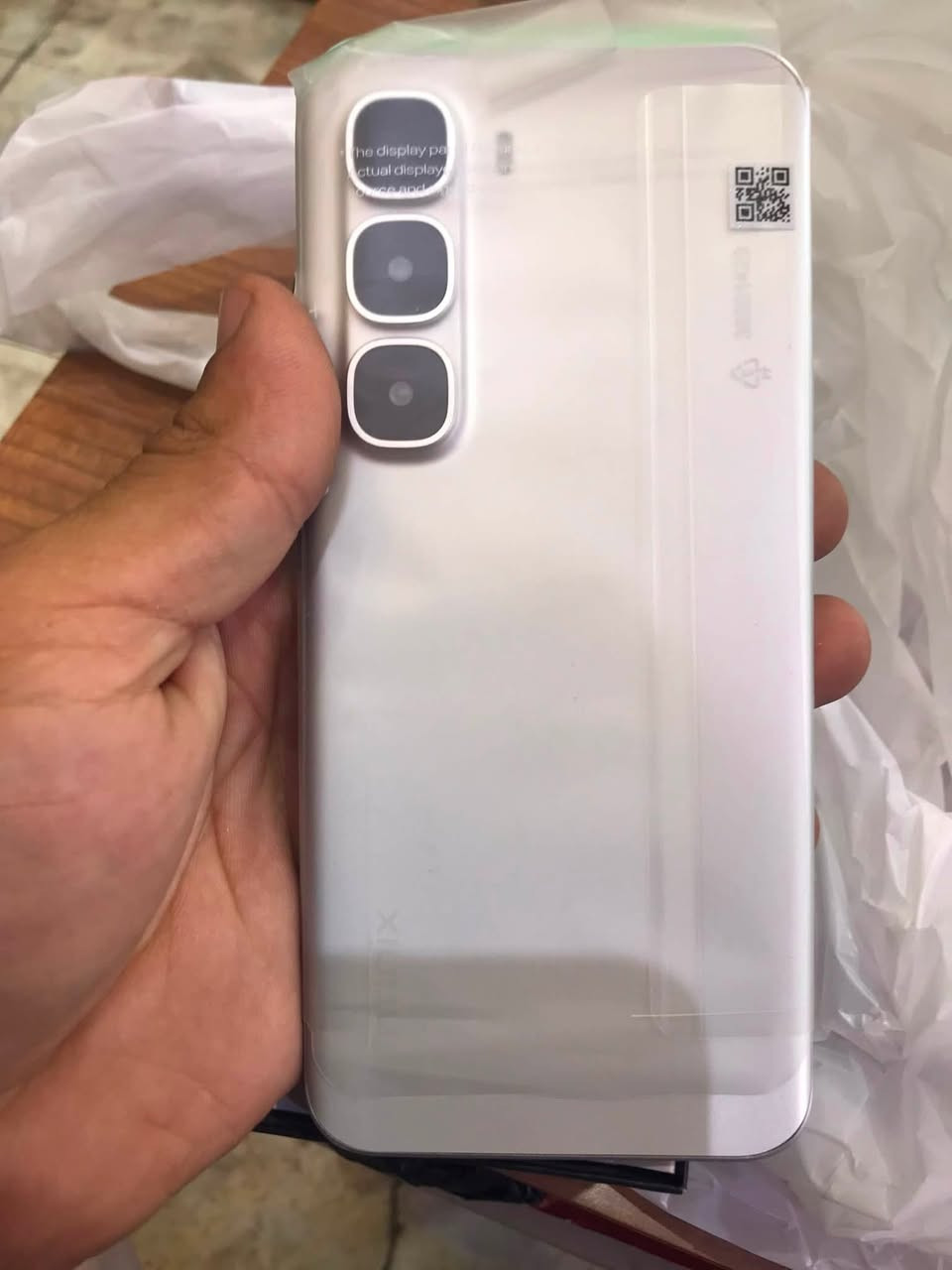 السلام عليكم هاتف جديد infinx hot 60 pro ذاكره 256 الرام 16 جايني هدية جديد غير مستعمل  لون تيتانيوم بل كارتونه رمز جديد غير مستعمل وضع شركه سعره ٣٠٠ ملحقاته كامله جديد غير مستعمل مكاني بغداد شارع فلسطين ***********
