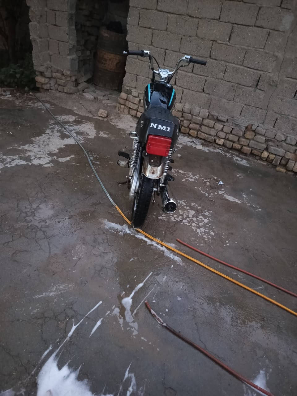 للبيع دراجه ***********
