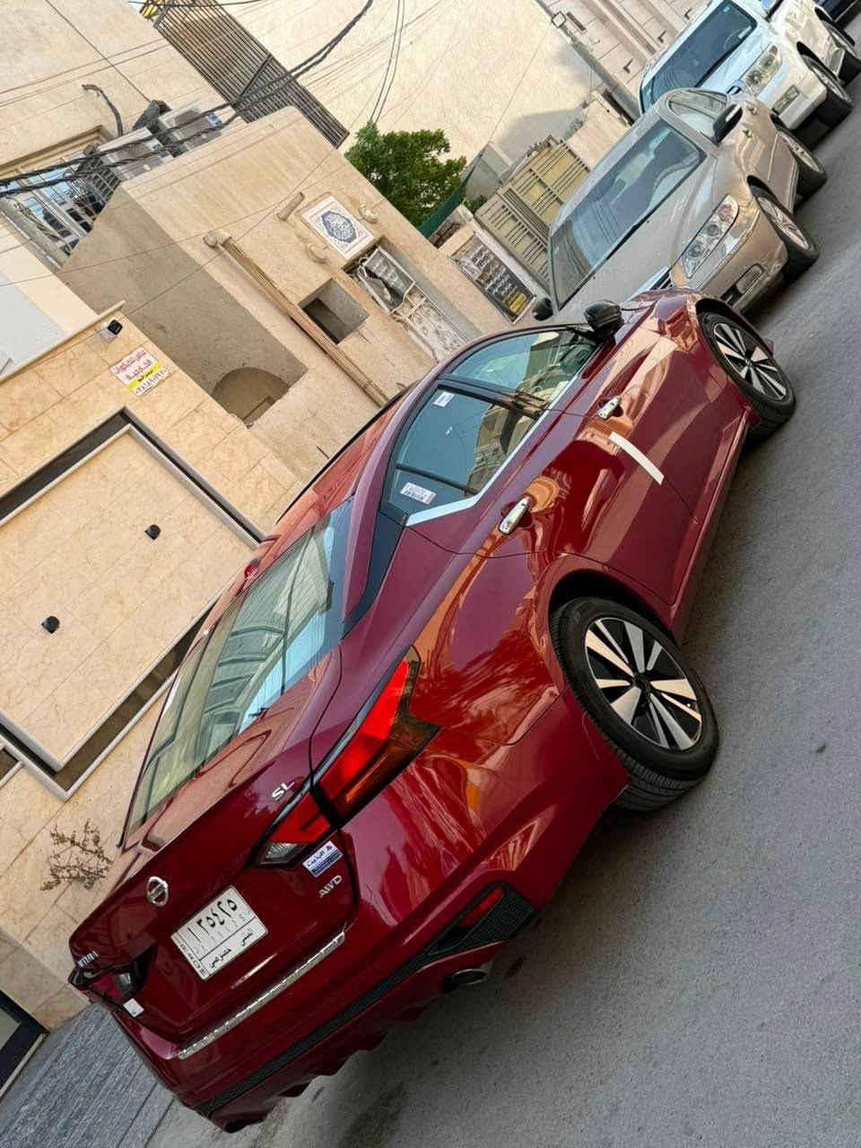 نيسان التيما ٢٠٢١ 
وارد امريكي 
جاملغ وبنيد مبدل اصلي نفس لون 
رش بسيط هلال بجاملغ الخلفي 
وباقي كفاله
سياره فول مواصفات فئة SL
مرقم مثنى معوقين بس ولد شاب 
وكاله عامه ثاني يوم
باقي اله سنه وصير حره 
السعر ١٢٧ ورقه وبيه مجال بسيط 
مكانه ناصريه اريدو 
استفسار اكثر اتصل *********** ناصرية, ذي قار
