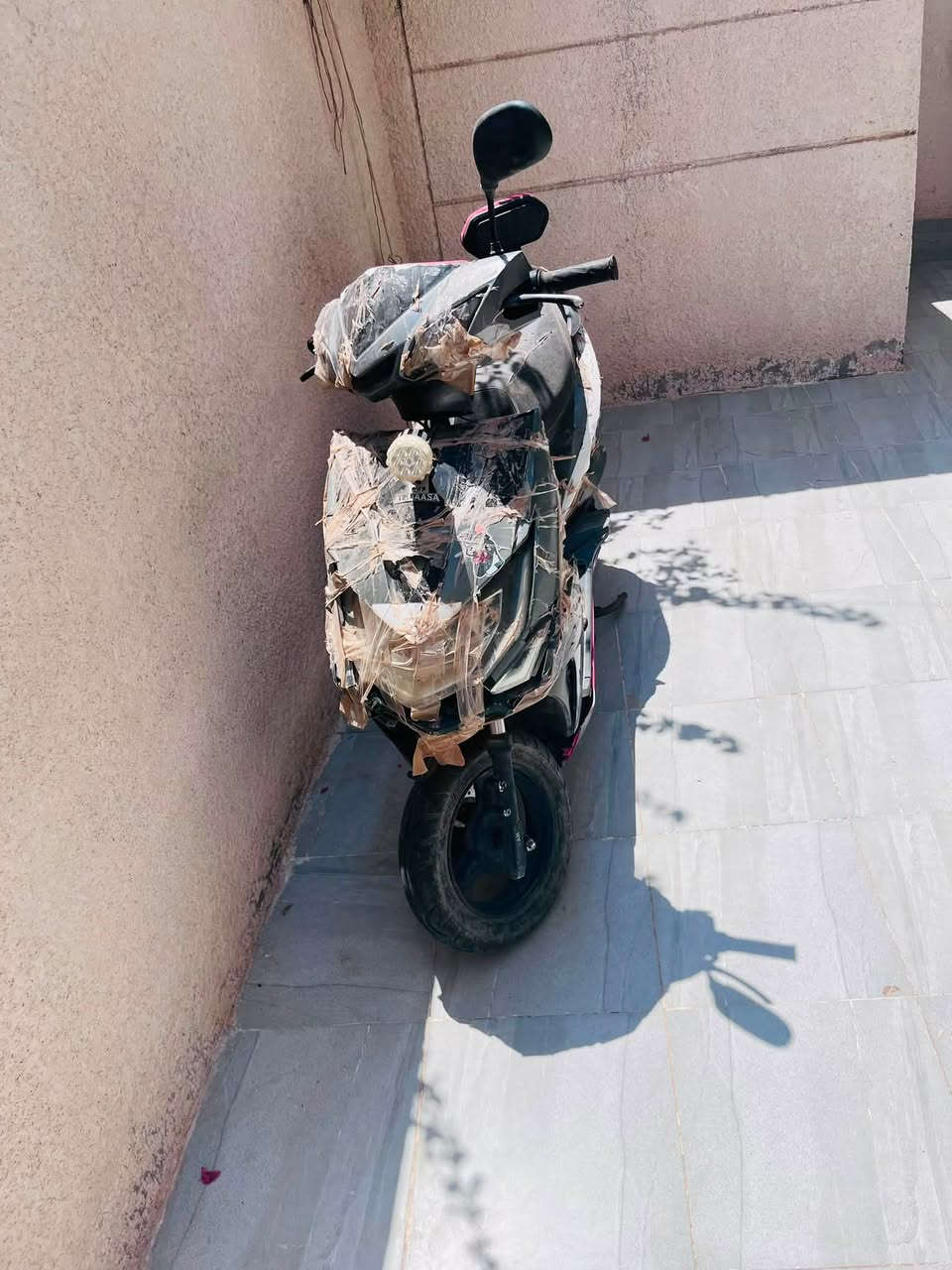 سلام عليكم عندي هاي دراجة شحن للببيع ناقصه شاحنه ابيع هيج *********** خابرني وتدلل وموجود عل ماسنجر
