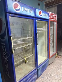 عارضات للبيع  حجم كبير تبريد ثلج شراي يتصل  عنوان بغداد مدينه الصدر حي...