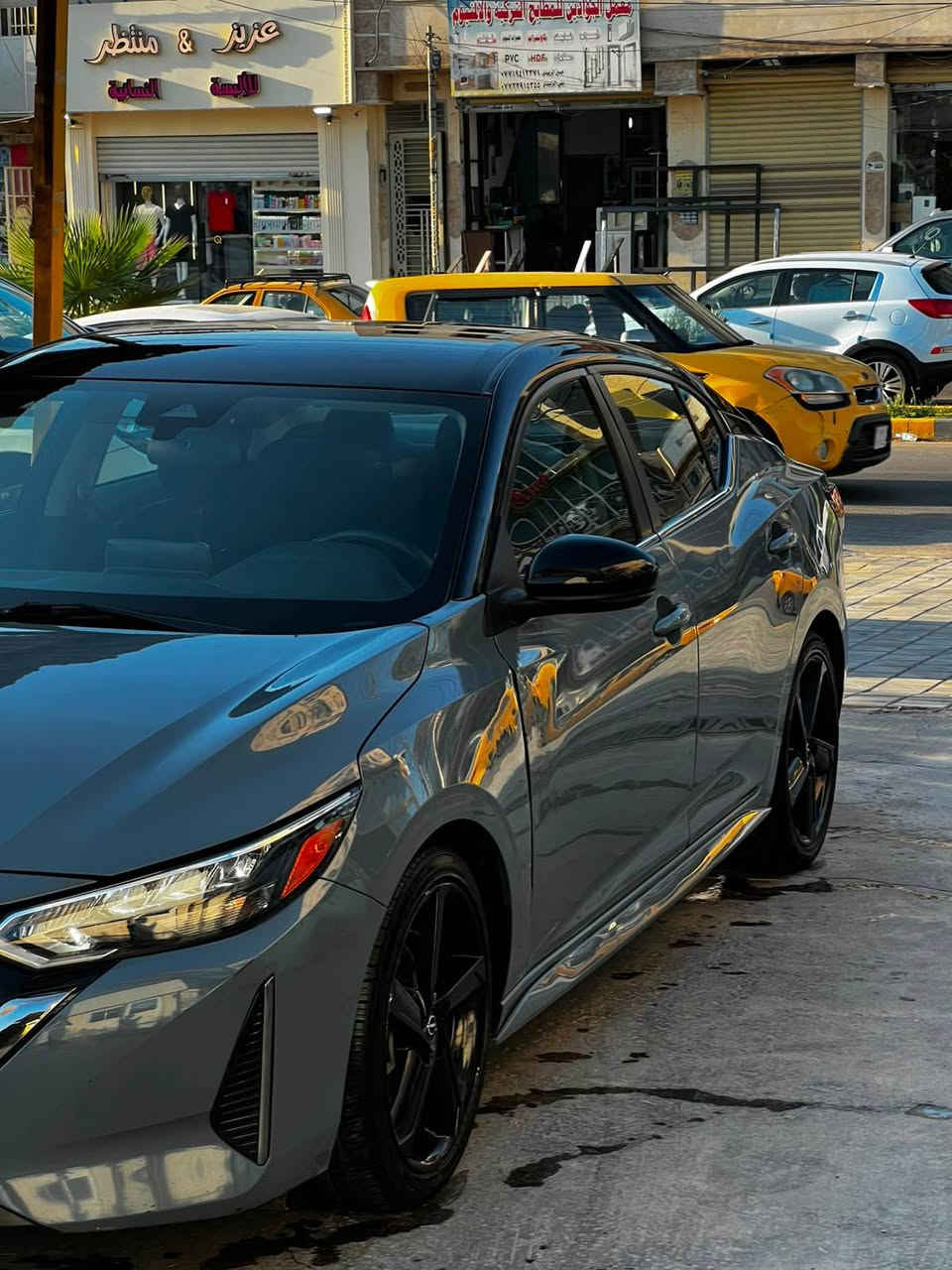 للبيع نيسان سنترا SR 2024

اللون: إسمنتي تو كلر

موديل 2024

مرقمة بالكامل

هزة جديدة

سنوية جديدة

رقم بغداد

حالة السيارة:

• الضرر 3 قطع جانبية جهة الراكب

• بارد بالباب

• جاملغ جهة السائق

المواصفات:

• سقف أسود بلادي

• شاشة تدعم Apple CarPlay

• نظام النقطة العمياء

• حساسات خلفية

• توقف ذاتي

• نظام ECO

• تحديد مسار

• مثبت سرعة

• تحكمات ستيرن

• إضاءة LED

• مرايا أوتو

• وباقي المواصفات

مكان السيارة:

بغداد — الكرخ / اليرموك

لمعرفة السعر والاستفسار:

*********** بغداد, العراق
