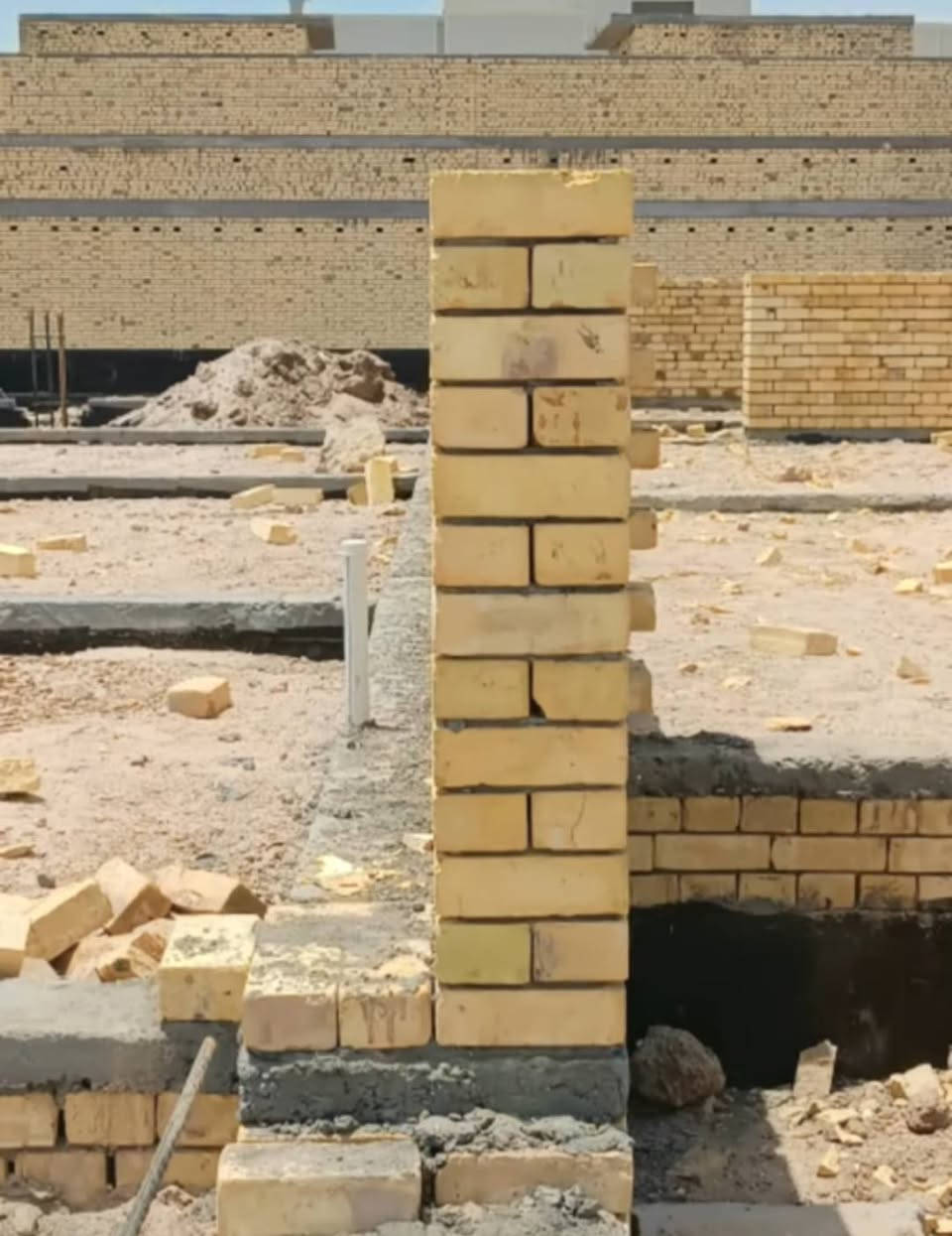 السلام عليكم المحتاج خلفات بناء اصفر نشتغل على السكس وعلى الدبل وهذا شغلي الاستفسار الواتساب مفتوح *********** 👍🏿( تسليم مهندس)
يمتى ما تحتاجنا موجودين 👍🏿
