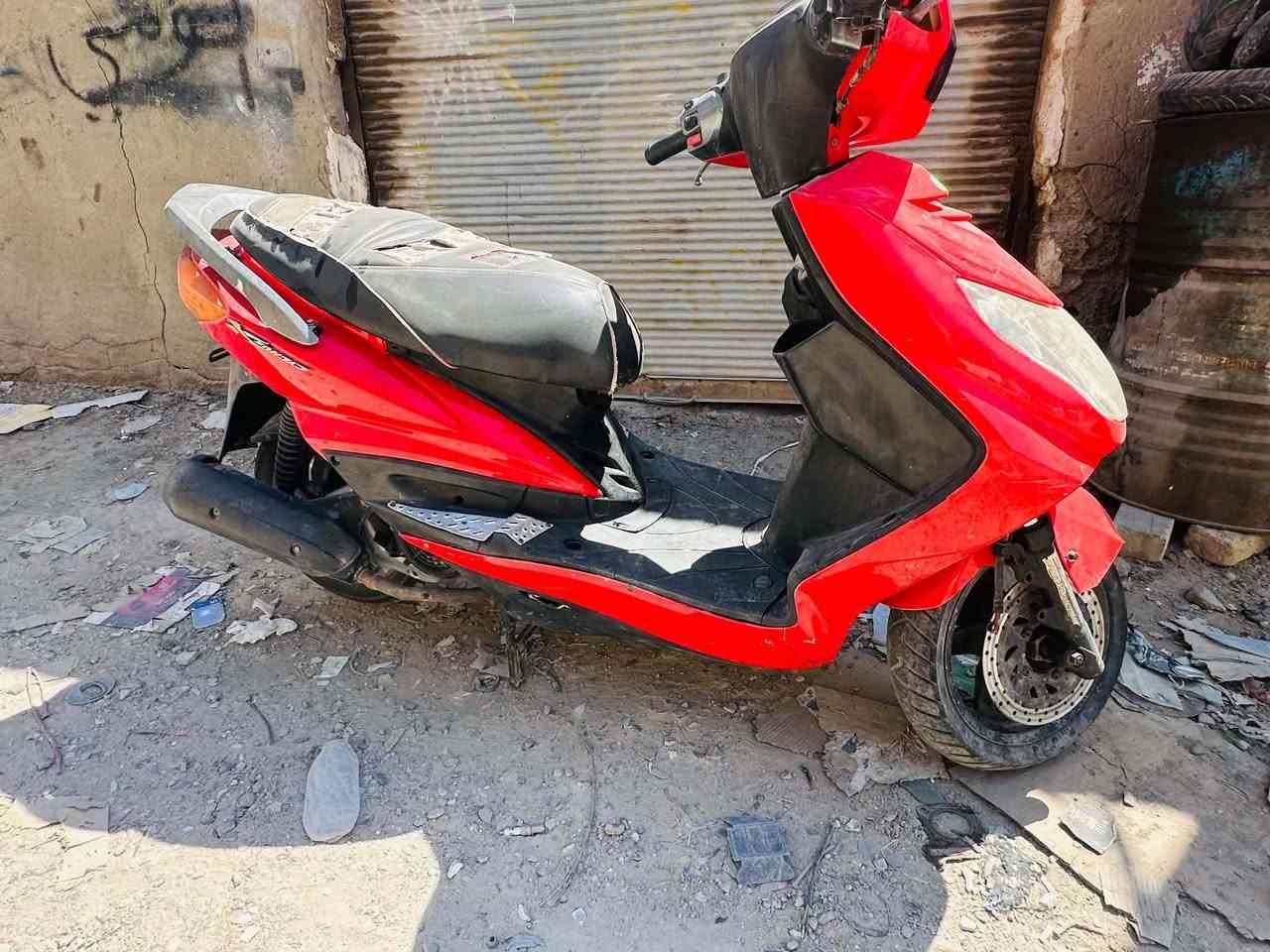 السلام عليكم
سكنس فحل للبيع جاهزه شغاله ورخيصه المكان ذي قار الرفاعي 
سعر خاص لو انتصال عل رقم ***********
***********
