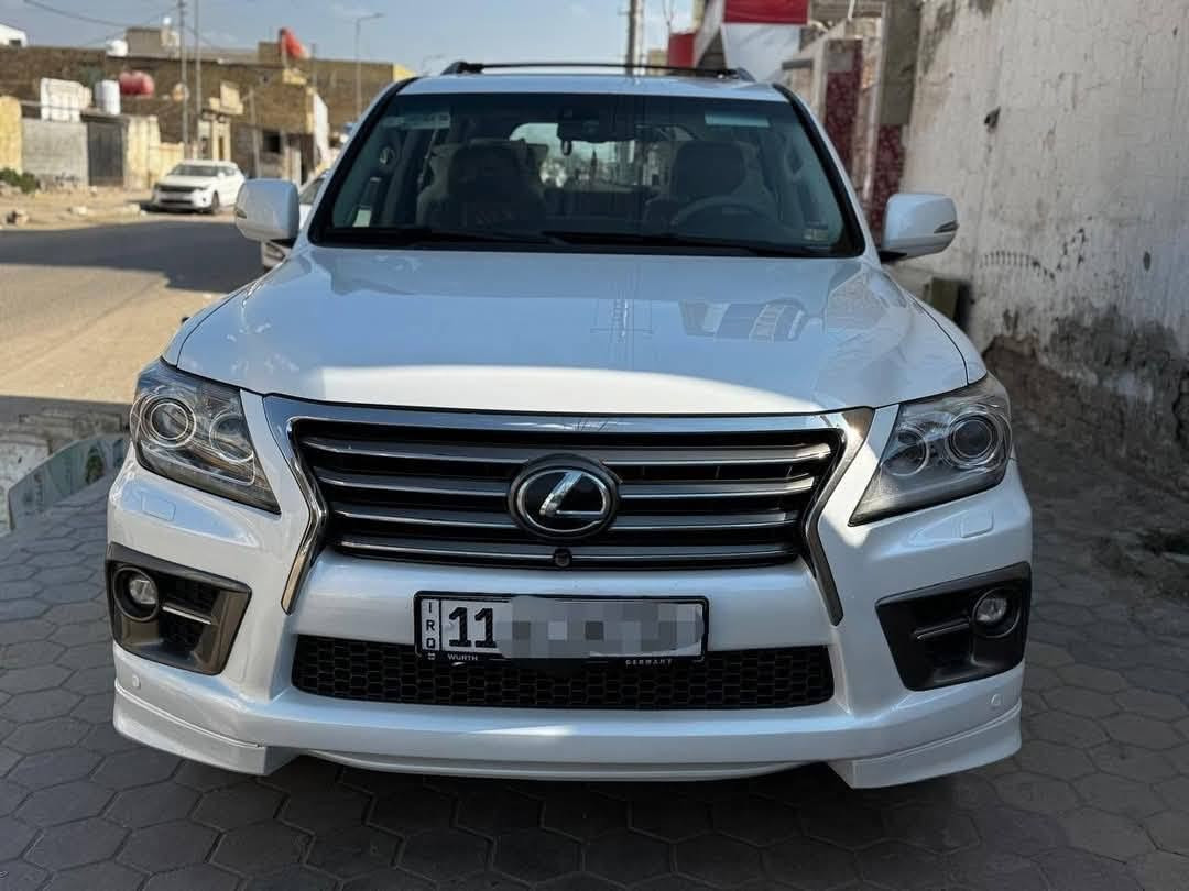 سلام عليكم 

لكزس 2015 رقم بغداد باسمي تحويل مباشر

السياره بدون صبغ فقط بيها أماكن بارد وبيها طلقتين بالصندوك
 ماشيه 122 ألف 
فحص السونار موجود بالمنشور 
السعر 420 وبيها مجال أن شاء الله مكاني بغداد الشعب 

***********
