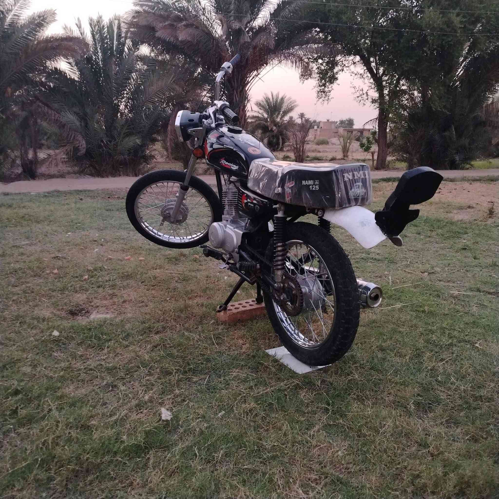 نامه امتياز 2025 كلك, دراجه ناشفه خير من الله ب450 وبيه مجال قليل. ***********
