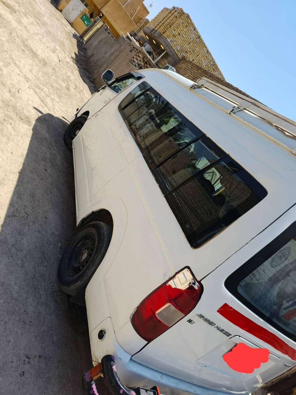 سلام عليكم جنبي اج تو 14=جاهزه من كلشي  مكينه كير اكسيل حداديه تبريد محور سبلت  منظومه غاز البدي شوف العين بيه طخات مصلحات  وبيه صبغ السعر  95 وبيه مجال قليل  ***********@
