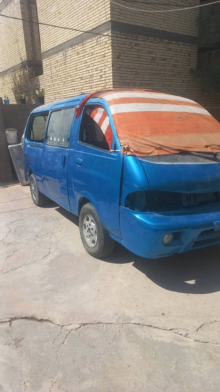 كيا بريجو موديل ١٩٩٦ رقم بغداد 
سياره معمر جديد ريد بيع محتاجه  
مكان بغداد المعامل  رقم 
*********** حمودي
