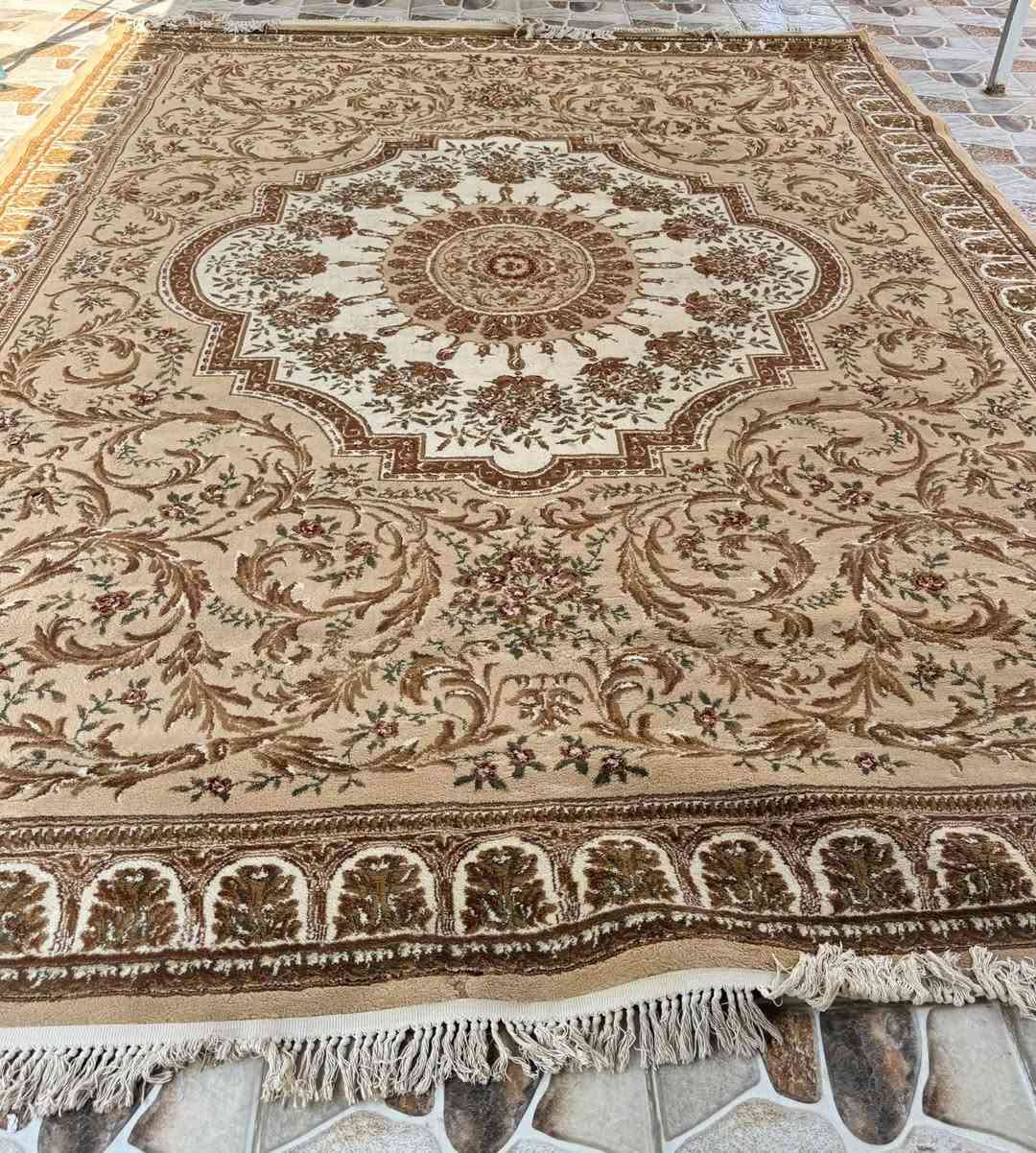 لالسلام عليكم ورحمه الله وبركاته عندي غراض مستعمله نظيفه للبيع وهذا رقم البائع مكلفة بالنشر***********
