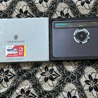 ايباد ريد مجك استرا ذاكره 256 بطاريه 95  شاشه 165 هرتز  كارتونه ويا فق...