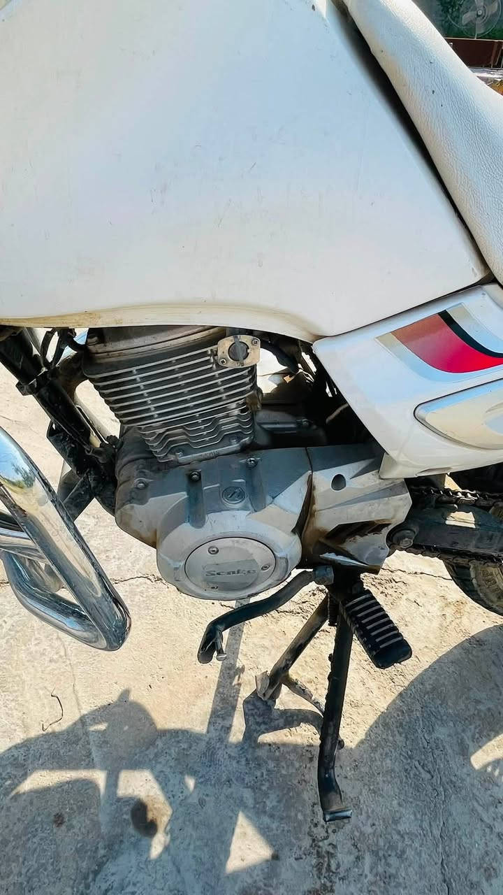 دراجة للبيع كامل من كلشي  يحتاج ترتيب سلف شغال  ...زوج تايرات جديد موقع قضاء بلد ..سعر 550
للاستفسار ***********
اتصل على الرقم مكلف بالنشر اني
