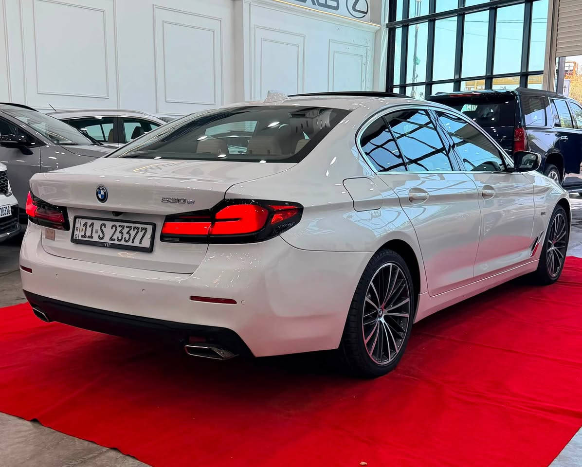 السلام عليكم
Bmw 530
مديل ٢٠٢٣
موصفات
 بلكن ثلاثة انضمة
هايبرد بانزين كهرباء 
كفالة عامة كت M
هزه وسنوية جديدة
سلايد
ماوس 
داتا شو 
، داخل اناره متعددة الالوان 
بصمة 
مري كهرباء ورادار بل مري 
تبريد قطعتين 
ماشية ٦٣ الف ميل
بردات 
اوتو بارك
 حساسات امامي خلفي 
جنطه كهرباء 
شاحن وايرلس 
رادار امامي وخلفي ،نقطه عمياء، تحديد مسار
قياده اليه كشنات كهرباء 3وضعيات 
منفصل كشنات خزن ميموري 
ويل ٢٠ اصلي 
 وبعد بيها هواي مواصفات معروفه  
(حادث سيارة فقط دعامية خلفية ونص دعامية الامامية 
بدون ايرباك بدون دواخل) 

رقم بغداد باسمي تحويل مباشر 

السعر(31000 دولار )  310 ورقة

للإستفسار

صباح الفتال 

***********
