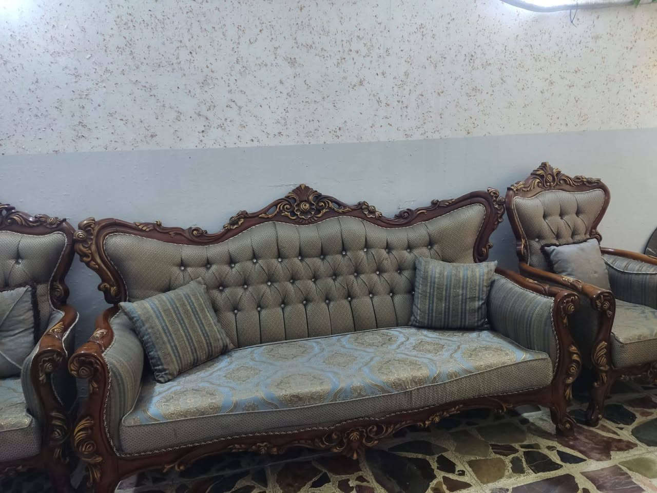 غراض للبيع
مكيف كارير قديم السعر 150 الف
سبلت طنين وسدس توسوت اصلي باب اول نظيف تبريد ثلج السعر 550 الف
تخم زان تركي حديث ملكي نقش يدوي السعر مليون
المكان بغداد الدورة
*********** واتساب
