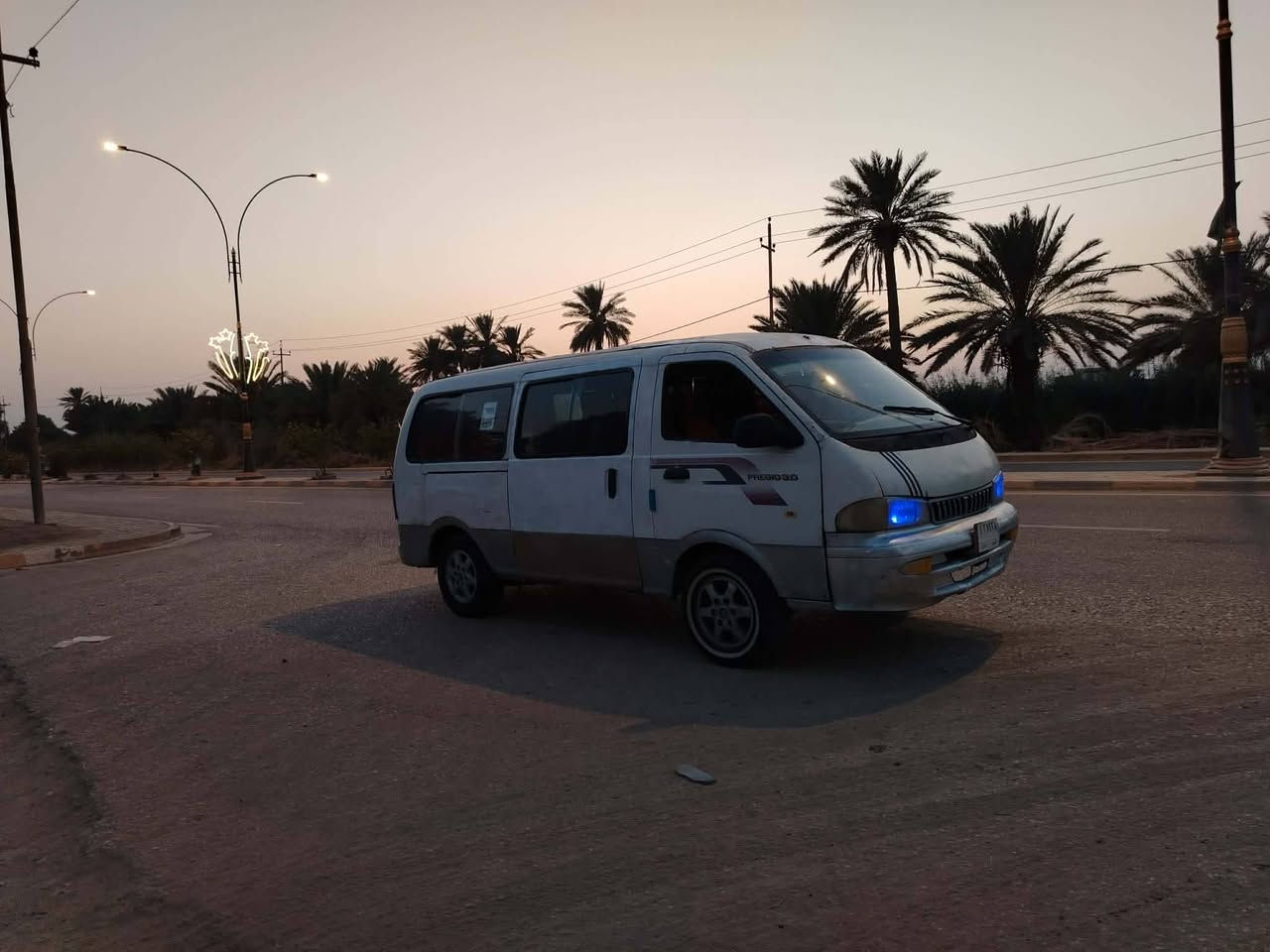 سلام عليكم ورحمة الله 
بريجو موديل 97مشروع وطني نجف بأسمي مصفرة مرور وضريبة   مكينة 3000
كير اكسل كفالة حدادية امامي خلفي جاهزة تخم تاير  جديدة كهربائيات جاهزة غرفة جديدة مكان نجف  ناحية عباسية ***********

