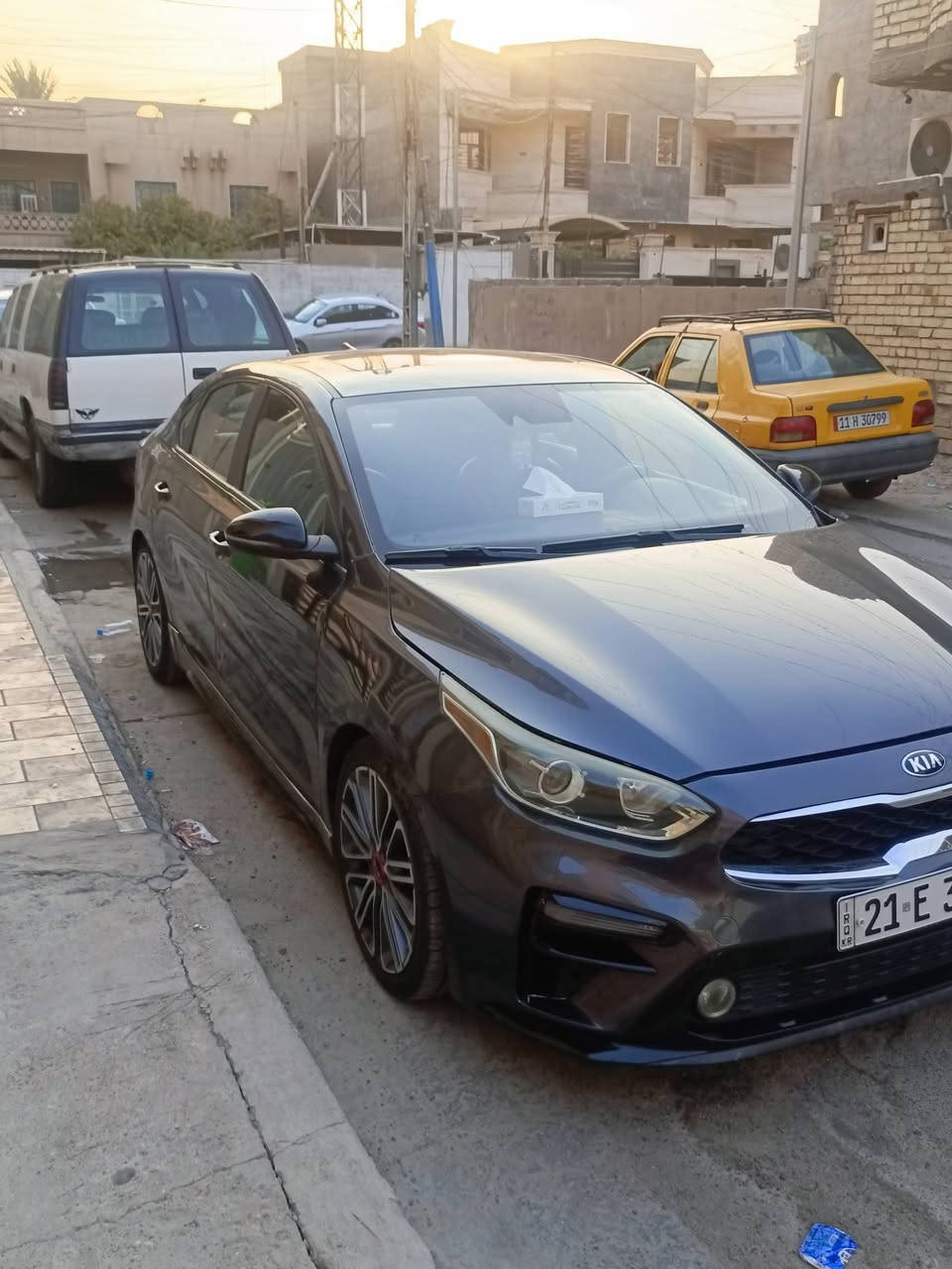 سيارة كيا فورتي 2021
المواصفات:
محرك 1600 تيربو
جي تي لاين
فول مواصفات واحد على واحد
كير محرك تبريد كامل
تخم تايرات جديد
تبريد جديد
السيارة معروفة مواصفاتها
الحادث مرفق بالصور
للتواصل ***********
الي حاب يعرف السعر يتصل على هذا الرقم

