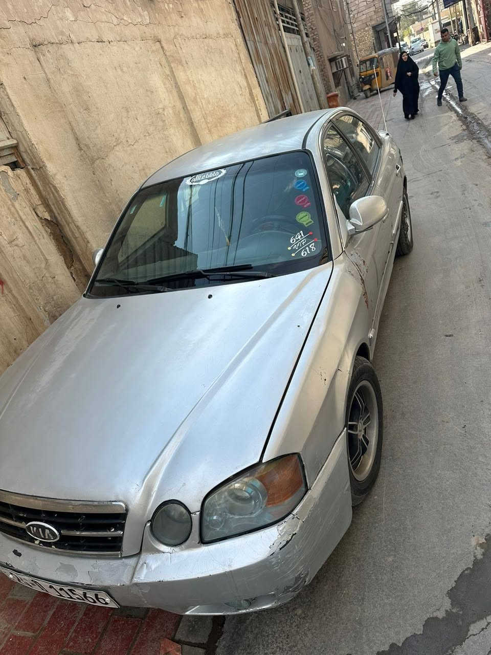 كيا أوبتيما2004 خليجي للبيع، محرك 2400 سي سي، مكينة نظيفة، كير نظيف، غرفة نظيفة ومرتبة، السيارة حلوة وبحالة جيدة وجاهزة للاستخدام، موقع السيارة كربلاء طويريج  سعر 40وبيه مجال للتواصل على رقم  ***********.
