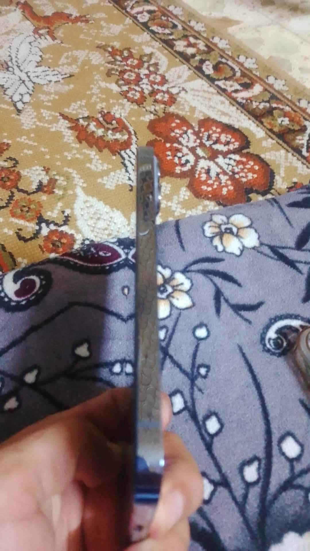 ‏آيفون13كلشيً. ما مبدل بي بطاريته ٧٩شحنً مانت الله ما يصرف شراي يراسل شرق اوسط مكان نهروان سعر خاص ***********
