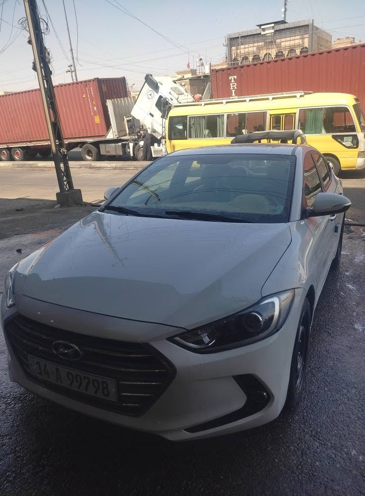 النترا للبيع فقط موديل 17 
فول عده البصمه 
كشنات جلد 
اشاره بل مري 
فتحه 
تحكم استيرن 
شاشه كامره خلفيه
حساسات بدعاميه
كير محرك خير من الله 
حداديه حلوه 
رقم بصره الجديد ابسمي تنتهي السنويه 27الشهر 8
السعر /130بيه مجال قليل
استفسار اتصل
رقم الهاتف *********** البصرة, العراق
