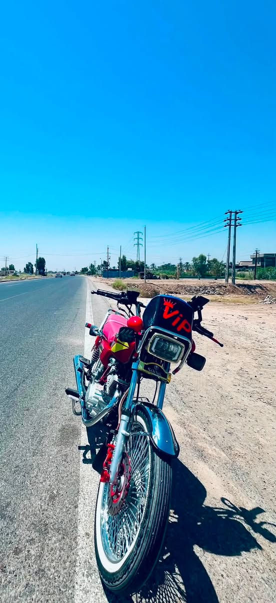 تايكر 2024 نضيفه اي نقص مابيها كلشي شغال بيها السعر 675 رقمي ***********
