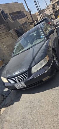 زيره موديل 2006 وارد امريكي بدون حادث بدون صبغ فقط بيها جراد كير مكينه...