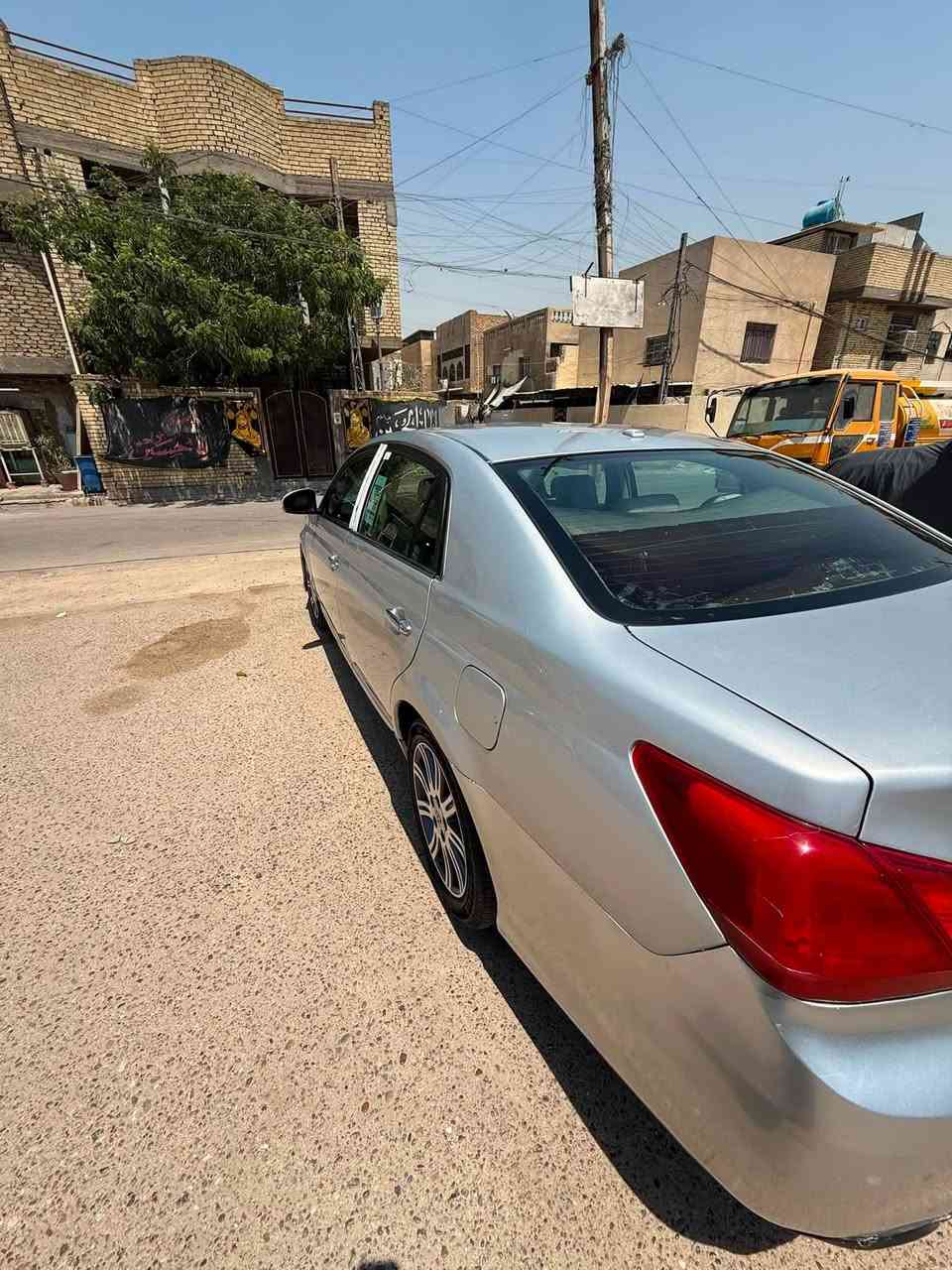 سلام عليكم
تويوتا افلون موديل 2012 
سياره نص فول وارد امريكي حادثه جاملغ خلفي ضهر سايق وجاملغ امامي جهه سايق بدون دواخل سياره صبغ حزام جاهزه كير مكينه تبريد خير من الله صدر 80 /100سياره رقم بغداد تحويل ثاني يوم سياره بيه شغلات بسيطه نقص بيه 4 حساسات صالنصه واكفات وبيه شغلات بسيطه بعد غرفتهه يرادلهه ترتيب سعر 115
ستفسار ع رقم تالي ***********
