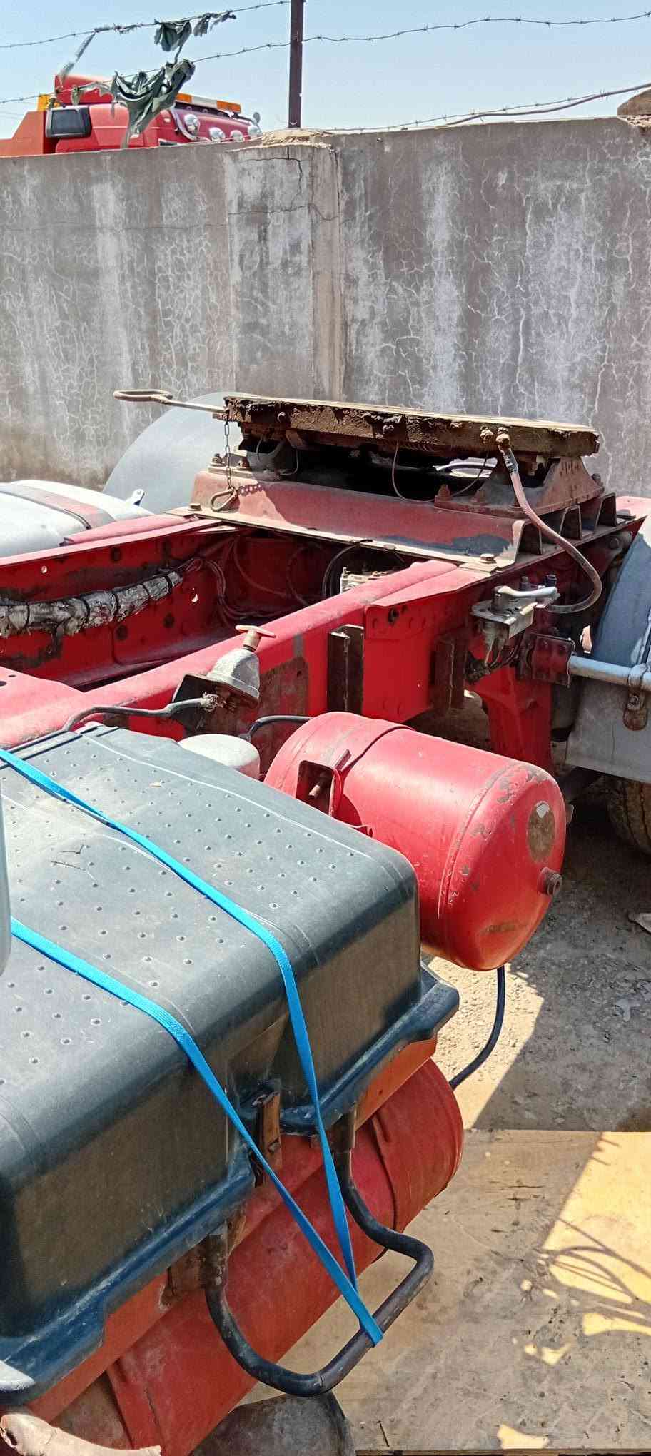 السلام عليكم للبيع البي مكينه 8 دبل سوبر كير 4×4 رقم انكليزي بصره مسجله بل السنويه تنكرتحويل مباشر السعر ١٤٠ ورقه وبيه مجال *********** بغداد جرف النداف معرض ابن المدائن @
