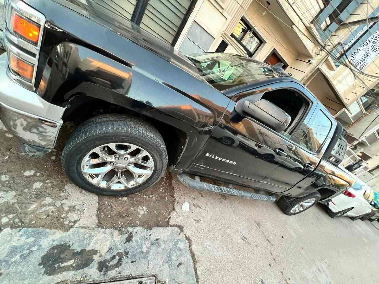 السعر 135 ورقه
سلام عليكم 

سلفادور 2016 LT

حادثها الجاملغات الاماميه الايمن والايسر

حادث بامريكا تصليح بامريكا

كير ومحرك كفاله 

كهربائيات كامله

السياره فور ويل دفع رباعي

تحكمات ستيرن

دبل كير عادي واتوماتيك

تدفئه كشن

تبريد شغال

رقم السياره بابل 

شرط التحويل ثاني يوم

منضومه زنون

 ابل كار بلي

السياره احله من الصور 

مكاني بغداد البياع

***********

السعر 135 ورقه 

يعني دفتر  و خمسه وتلاثين ورقه
