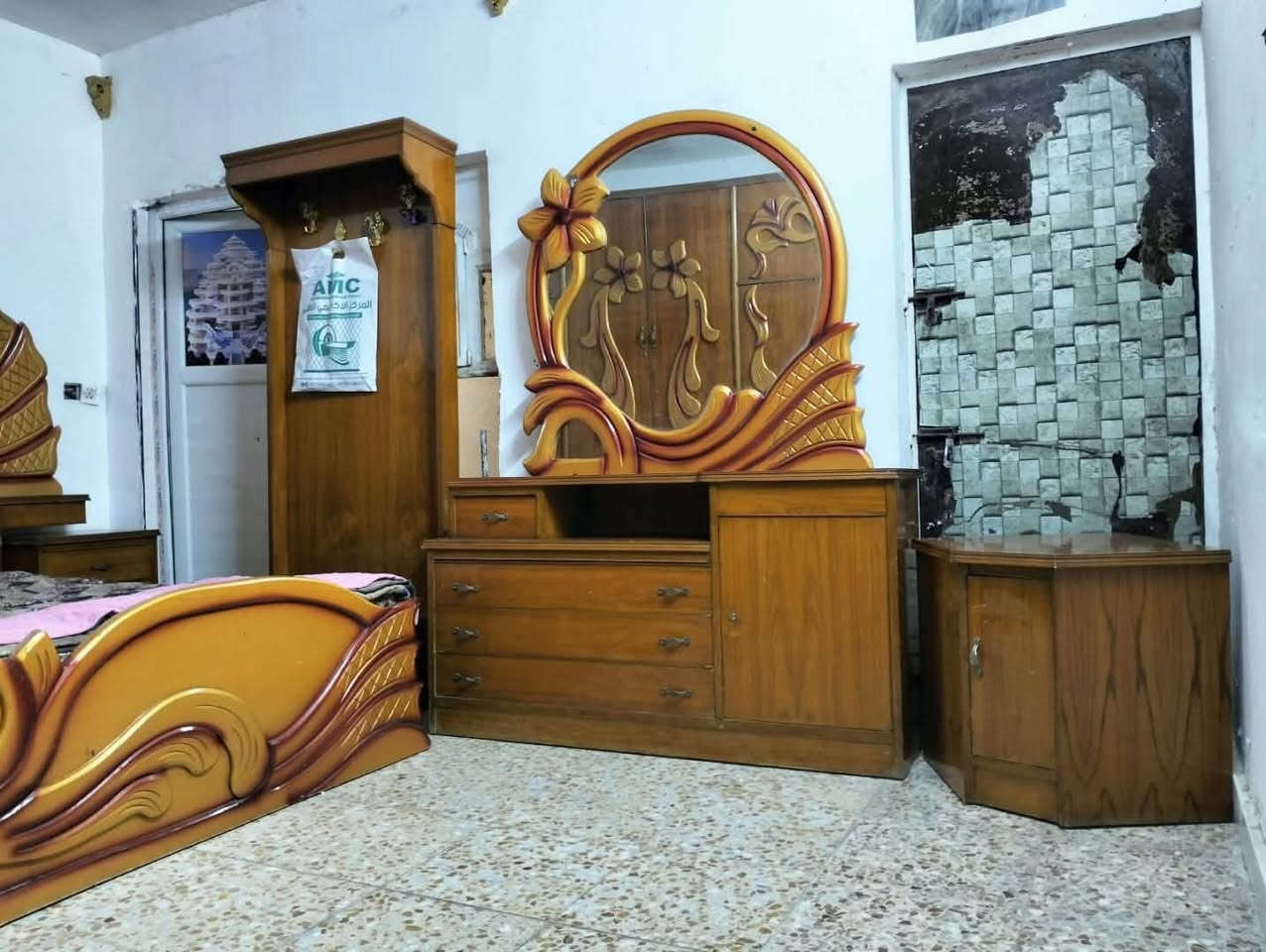 غرفة نوم • ٧ قطع • صاج