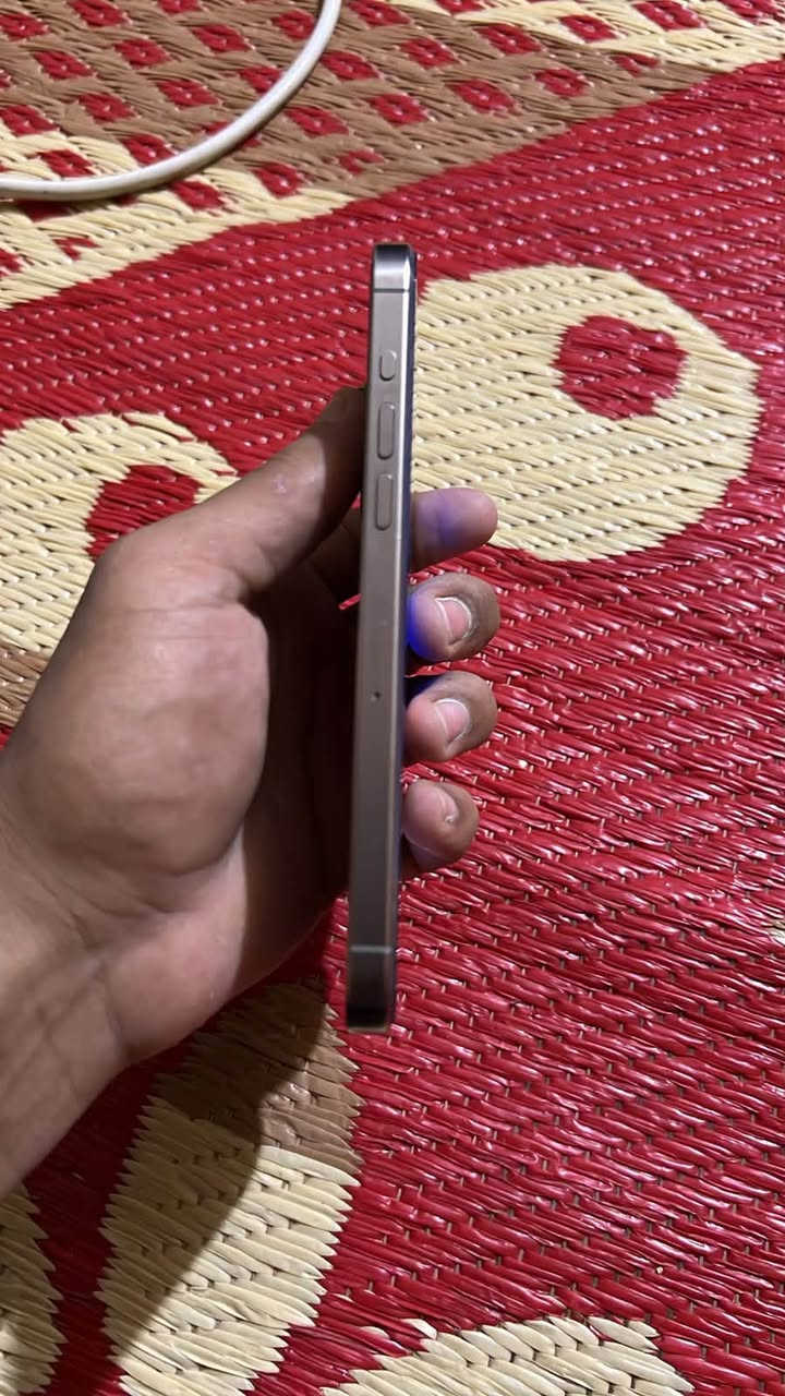 ايفون 15 برو ماكس • ٢٥٦ • بطارية ٨٨٪
