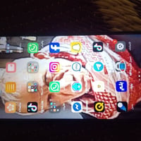 جهاز سبارك 10البيع غراضه كامله ب 150وبي مجال مكاني بغداد الحبيبيه 0776...