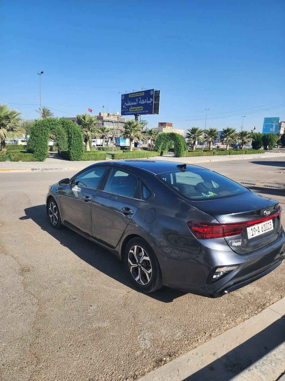 السلام عليكم سياره فورتي موديل 2019 ماشيه 80
مكاني كربلاء سعرها 130 وبيه مجال لشراي مستعجل 
الرقم ***********
***********
