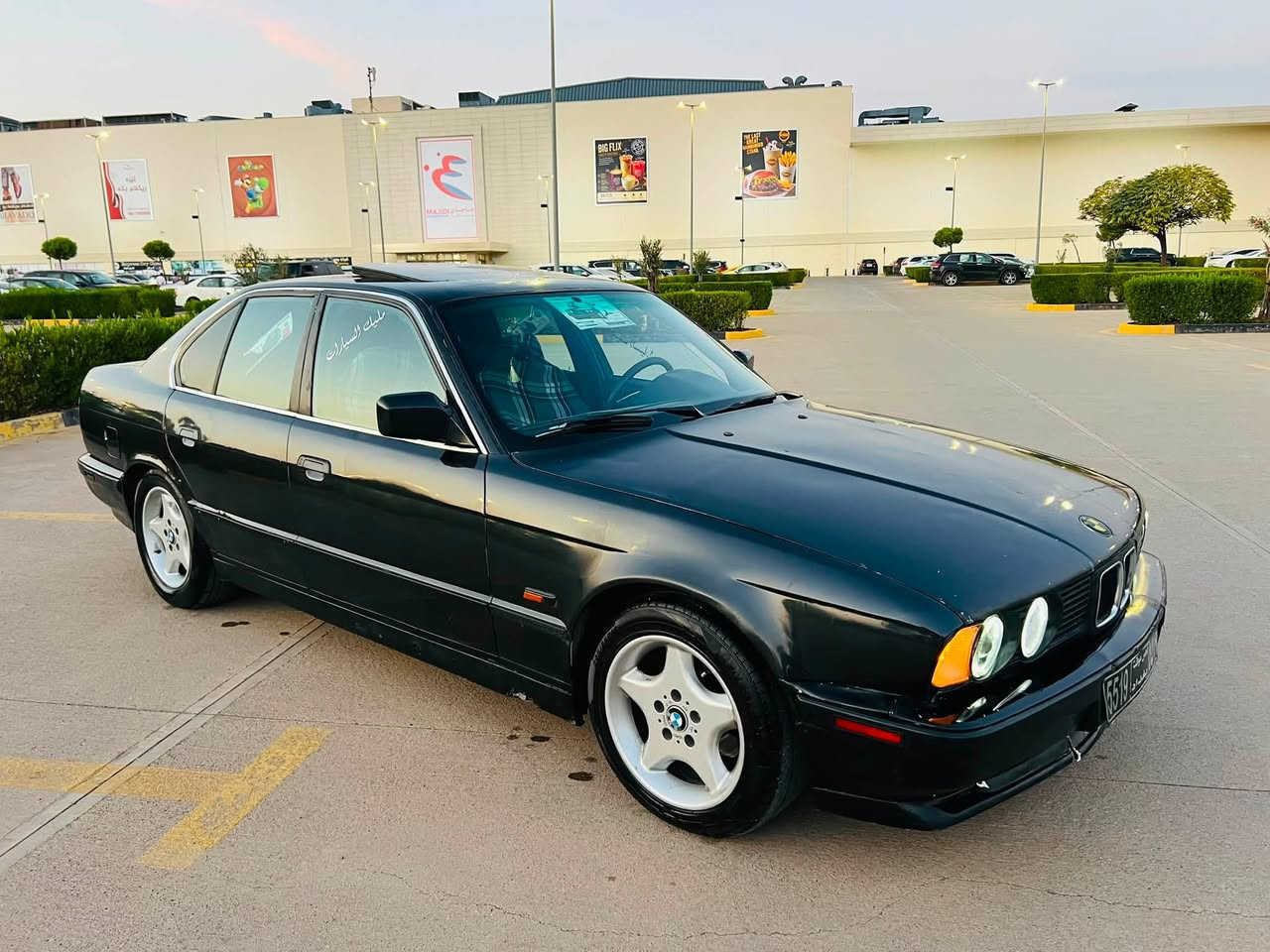 بي ام دبليو ٥٢٥ • ١٩٩٢ • اربيل