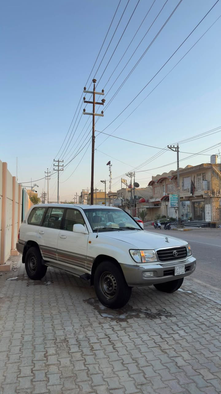 لاند كروز 2001
VxR 
8v
4700
فول موصفات 1-1
 كفاله عامه من حادث  فقط بيها  صبغ بجاملغ  الأيمن والأيسر اثر   خطه الصبغ 
رقم بصره سنويه بسمي مداور ثاني يوم 

سياره مرفعه بحداد دبتسون تخم تاير بالون ابو جمل انتاج 2024
جاهز ع آخر حبايه 
من كل نواحي 
سعرها 155
الاستفسار اتصال ع رقم ***********
او واتساب عمارة, ميسان
