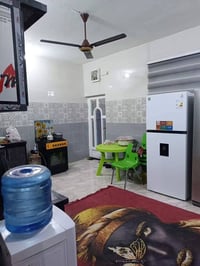 حي جامعه الاولى • ٢٠٠متر • گراج