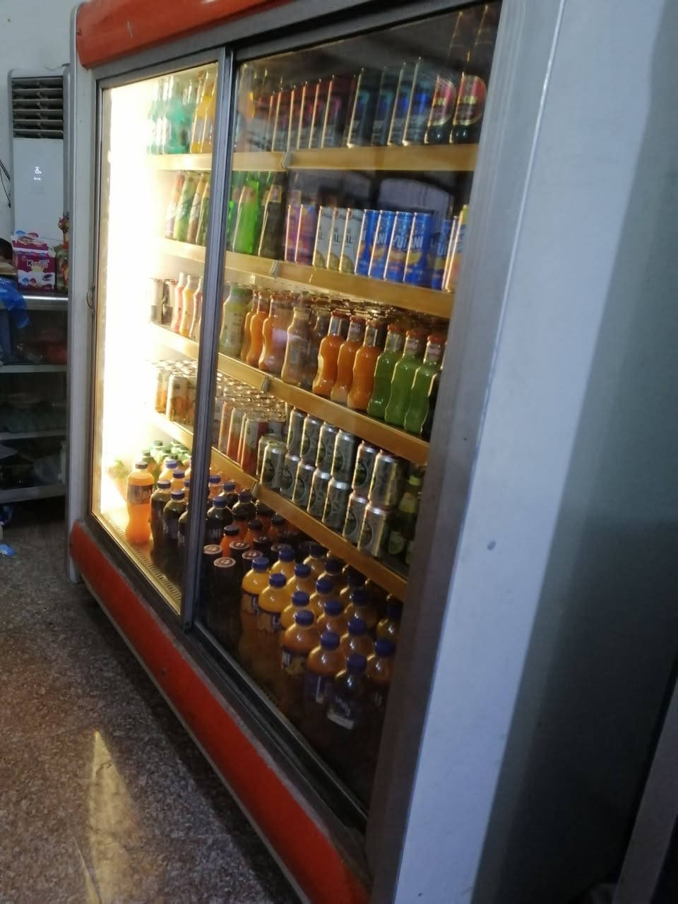 براد • باب سلايت
