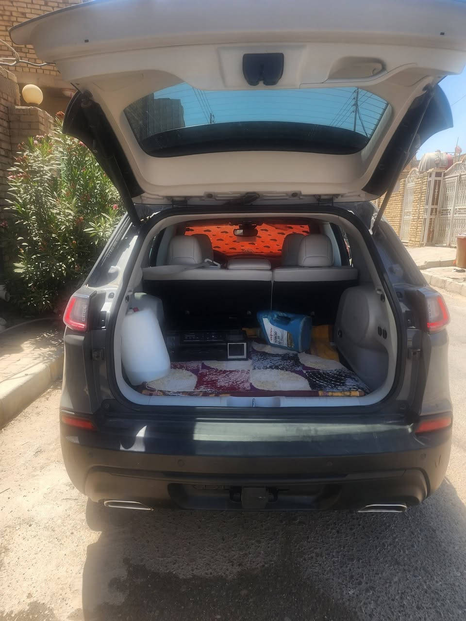 للبيع او مراوس صالون حسب القناعه جيب موديل ٢٠٢١ فول للاخير طلب خاص بأسمي رقم جديد السياره جديده الاتصال / ***********
