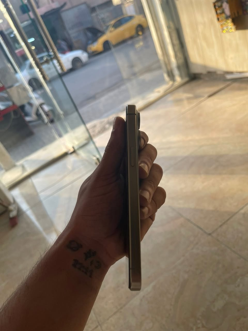 السلام عليكم ايفون 15pro max بسعر مناسب🔥
شرق اوسط AAA
بطارية87
جهاز ممفتوح كلشي ممبدل بي♥️.
بي فقط هاي الي بل شاصيه بسيطة كلش وممبينه حته♥️.
256gb
العنوان بغداد صليخ
رقم تواصل***********
