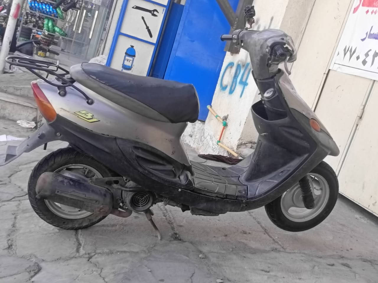للبيع دراجه يوماها 9زروف ***********
