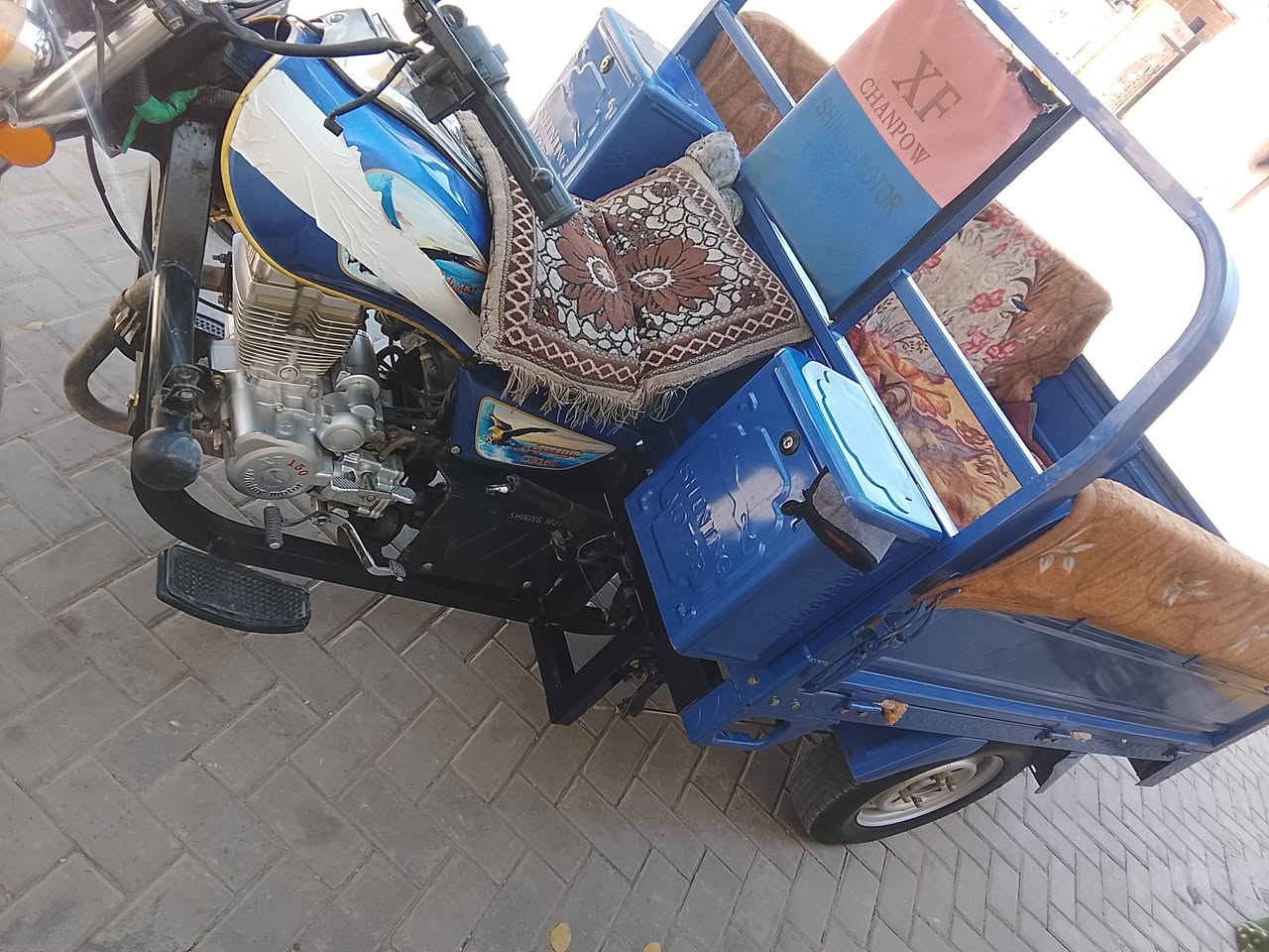 سلام عليكم ستوته 23نضيفه شاصي مكينه مكفولات  شوفت عينك مثل ماموضحه كدامك وكيله ابو نوار سعر 2550وبيه مجال الموشراي لايراسل ***********
